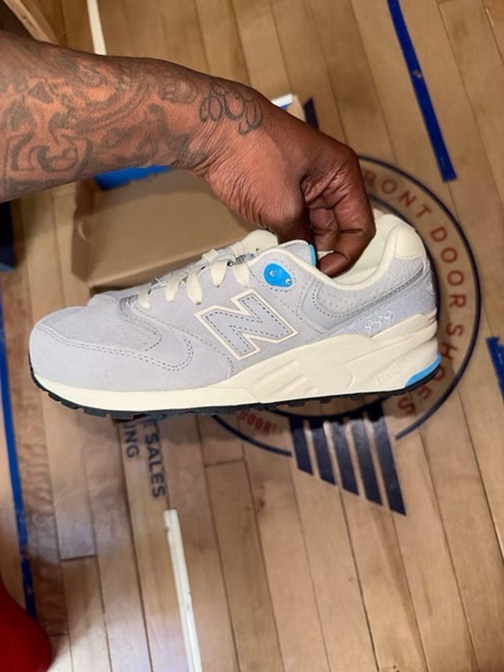 Women’s NB999